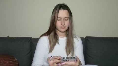 Eva online show from 02-17-25, 09:19