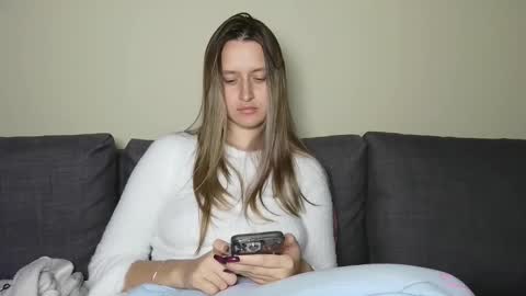 Eva online show from 03-06-25, 12:43