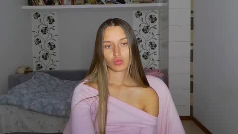 Eva online show from 11-07-25, 03:56