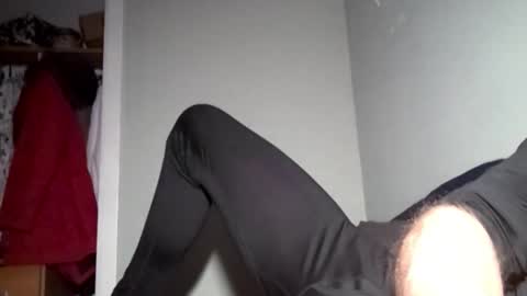 n33ds2br33d online show from 11-21-25, 04:00