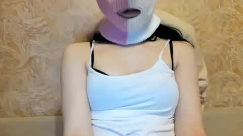 Snapshot of n33n33 chatting on 02-20-26, 04:09 n33n33 online show from 02-20-26, 04:09