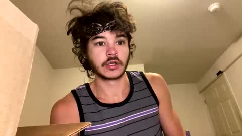 Snapshot of na_an534 chatting on 11-21-25, 03:11 na_an534 online show from 11-21-25, 03:11