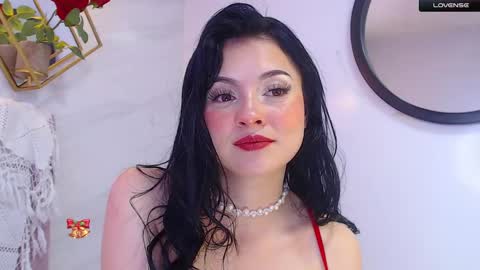 naamah_b online show from 12-15-24, 05:31