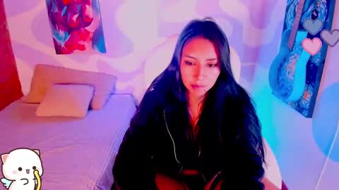 Snapshot of naaoomi chatting on 02-25-25, 09:02 Camila- free online show from 02-25-25, 09:02