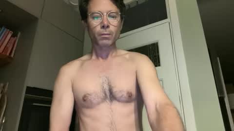 Snapshot of nacra5425 chatting on 10-25-25, 05:48 nacra5425 online show from 10-25-25, 05:48