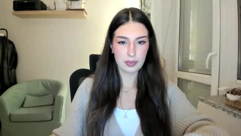 Nadiaaa006 online show from 11-17-25, 07:41