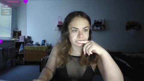 nadiiamorgun online show from 10-06-25, 05:49