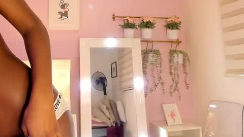 naelith_dh online show from 09-11-25, 07:58
