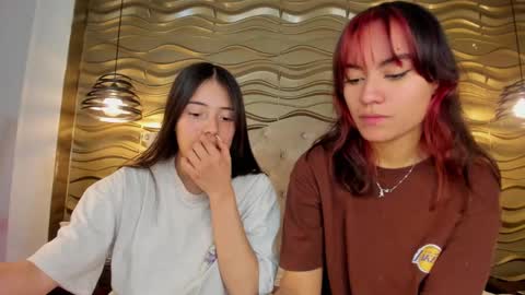 Snapshot of nahia_low chatting on 12-02-24, 04:09 Valeria online show from 12-02-24, 04:09