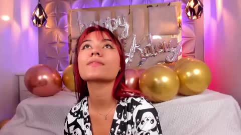 Snapshot of nahia_low chatting on 12-23-24, 05:39 Valeria online show from 12-23-24, 05:39