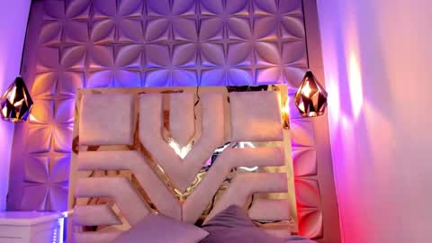 Snapshot of nahia_low chatting on 01-04-25, 05:48 Valeria online show from 01-04-25, 05:48