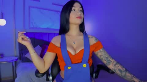 nahome_kuperth online show from 10-26-25, 04:07