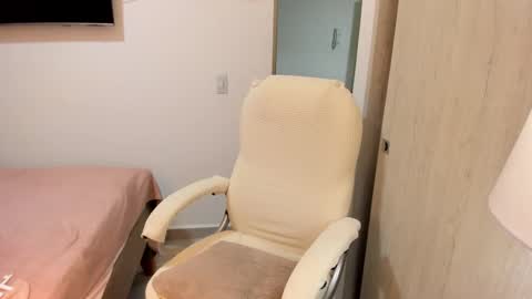 Snapshot of nahomi2021 chatting on 11-07-25, 04:12 independent model online show from 11-07-25, 04:12