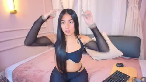 Nahomi online show from 10-20-25, 08:20