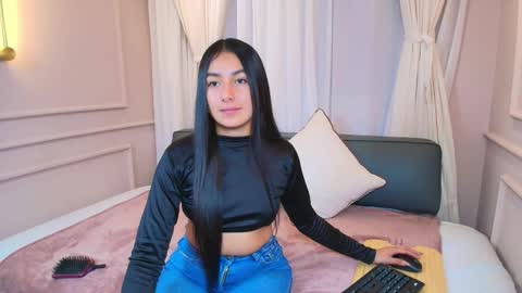 Nahomi online show from 10-24-25, 07:54