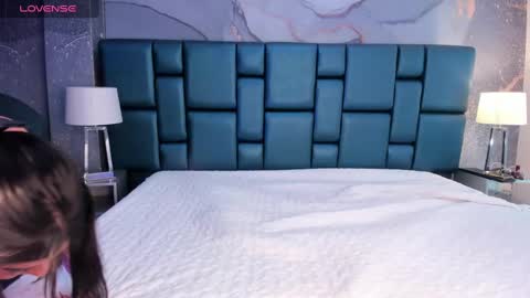 Snapshot of nahomi_wild chatting on 01-12-25, 02:03 Nahomi online show from 01-12-25, 02:03