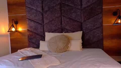  VICTORIA  online show from 12-13-25, 07:53