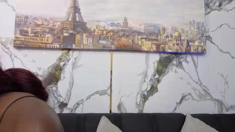 nahomy_smith23_aws online show from 11-20-25, 12:22