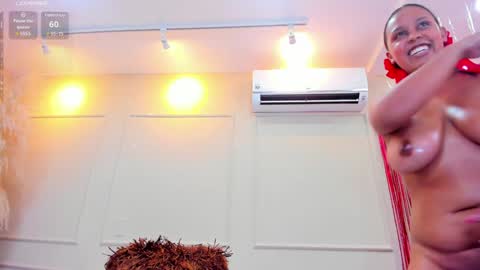 Nahomy online show from 12-30-24, 09:19
