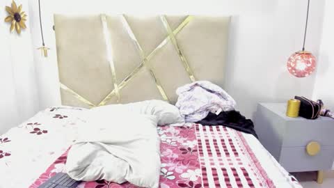 nai_blue online show from 09-26-25, 02:59