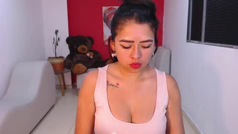 Snapshot of naia_sweetsex chatting on 09-28-25, 04:45 naia_sweetsex online show from 09-28-25, 04:45