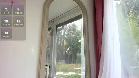 Naila online show from 10-26-25, 09:15