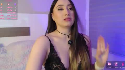 Snapshot of nailahk chatting on 11-16-25, 11:43 NAILAHK online show from 11-16-25, 11:43