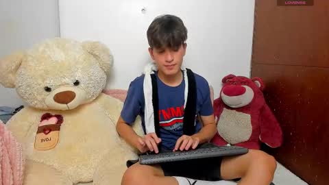  N A I M T H E  K I N G  online show from 02-17-26, 06:32