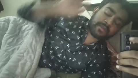 Snapshot of nairanandu28 chatting on 12-17-25, 06:58 NAIRANANDU28 online show from 12-17-25, 06:58