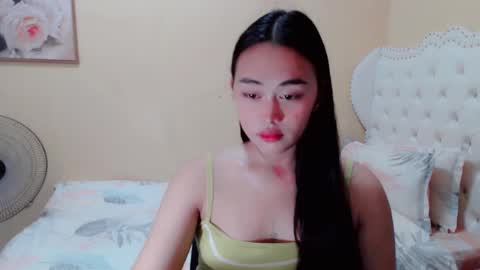 Snapshot of nairobi_fuckdoll chatting on 01-11-25, 05:07 Kate online show from 01-11-25, 05:07