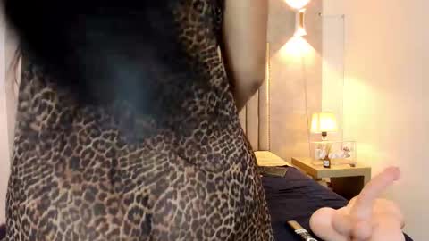 Naisha Rousell online show from 11-11-25, 12:21