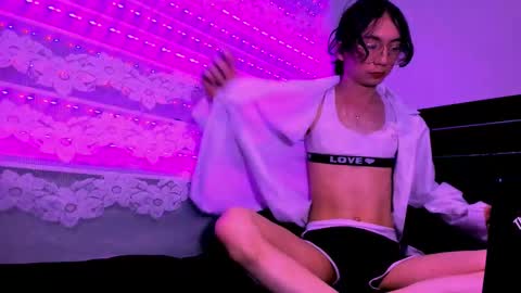 NAJI  online show from 10-20-25, 02:17