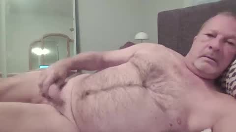 Naked4Ladies online show from 10-26-25, 01:50