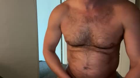 naked_dude25 online show from 12-04-25, 02:43