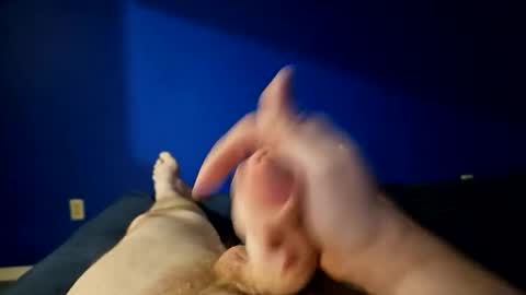 Snapshot of naked_slut86 chatting on 12-28-24, 12:47 Naked slut online show from 12-28-24, 12:47