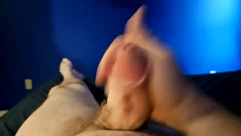 Snapshot of naked_slut86 chatting on 12-30-24, 06:27 Naked slut online show from 12-30-24, 06:27