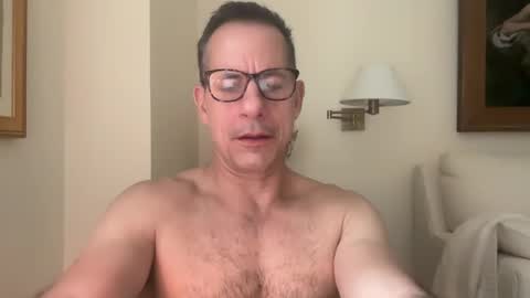 nakedsuperman1234 online show from 03-05-25, 12:00