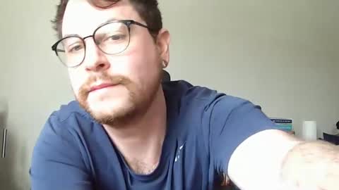 Snapshot of nakedwfh chatting on 01-21-25, 04:58 Working Naked online show from 01-21-25, 04:58