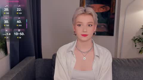 Snapshot of nakishacroshaw chatting on 10-16-25, 11:22 Kate online show from 10-16-25, 11:22