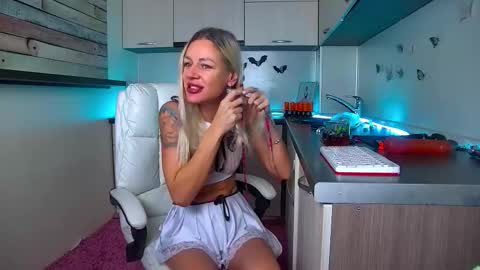 Nally online show from 11-18-25, 01:22