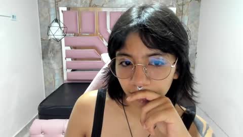 nami_usagi online show from 12-07-24, 10:56