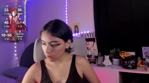 nami_white online show from 10-23-25, 05:40