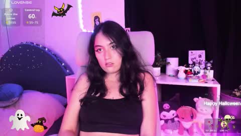 nami_white online show from 10-30-25, 11:16