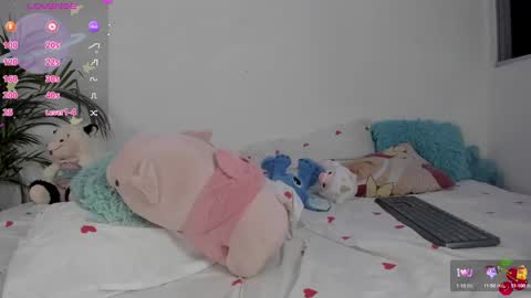 Snapshot of namibergman_ chatting on 12-19-24, 03:29 N A M I - OF namibergmant online show from 12-19-24, 03:29