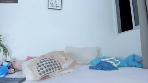 Snapshot of namibergman_ chatting on 01-03-25, 04:22 N A M I - OF namibergmant online show from 01-03-25, 04:22