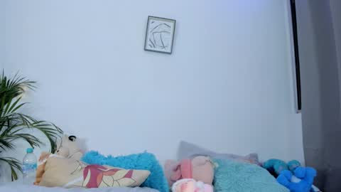 Snapshot of namibergman_ chatting on 01-17-25, 03:12 N A M I - OF namibergmant online show from 01-17-25, 03:12