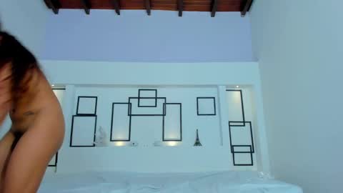 Namoi Smith online show from 01-27-25, 09:34