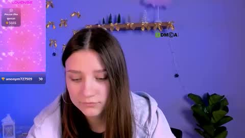 nana_shy_ online show from 01-12-26, 07:52