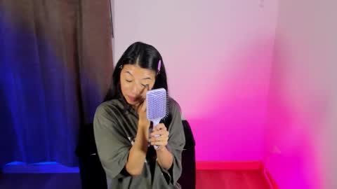 Snapshot of nanakodollx chatting on 11-10-25, 02:43 Nana Natalia online show from 11-10-25, 02:43