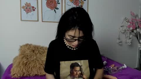 nanamii_04 online show from 03-05-25, 01:52